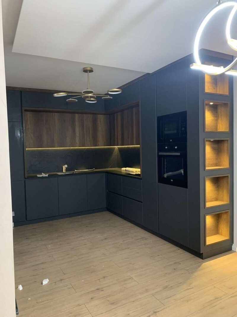 Premium Dark Finish