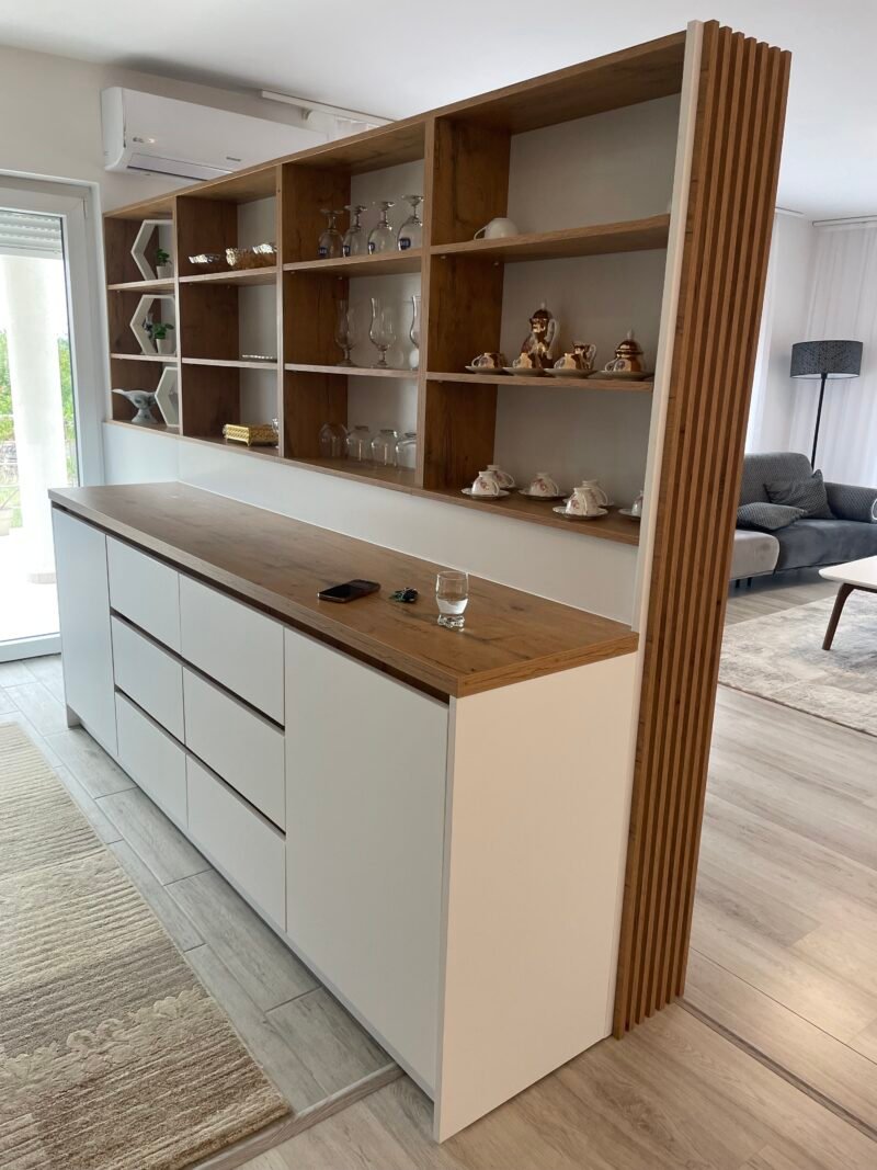 Kitchen bar