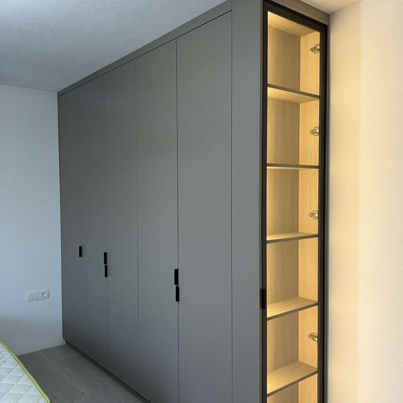 wardrobe