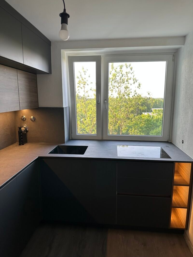 Kitchen 2