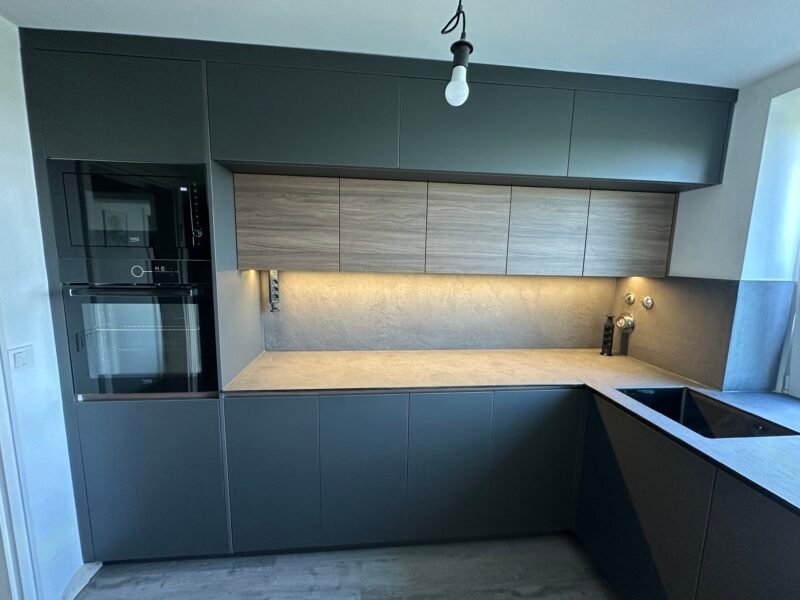 Kitchen 1