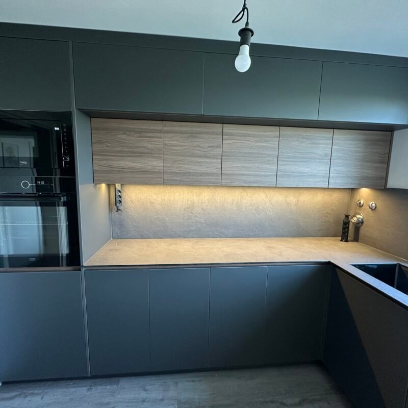 Kitchen 1